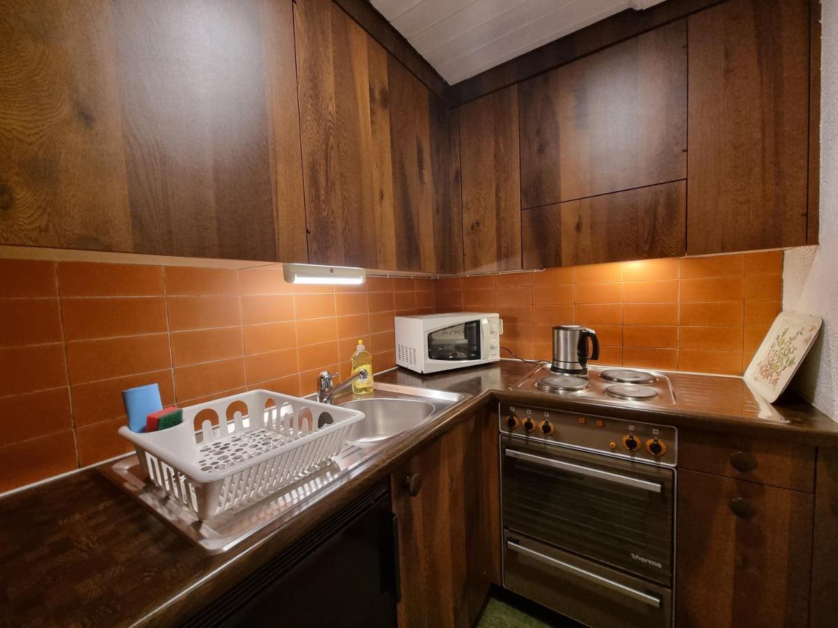 Mom - Alpine Boutique Apartments, Grindelwald Gletscher, Eiger View Terrace Studio Exteriör bild